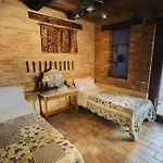 빌라 Tenuta Meraviglia - Esclusiva Con Grande Giardino, Piscina E Vista Ideale Per Gruppi E Matrimoni