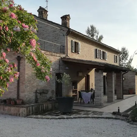 Tenuta Meraviglia - Esclusiva Con Grande Giardino, Piscina E Vista Ideale Per Gruppi E Matrimoni Grottazzolina